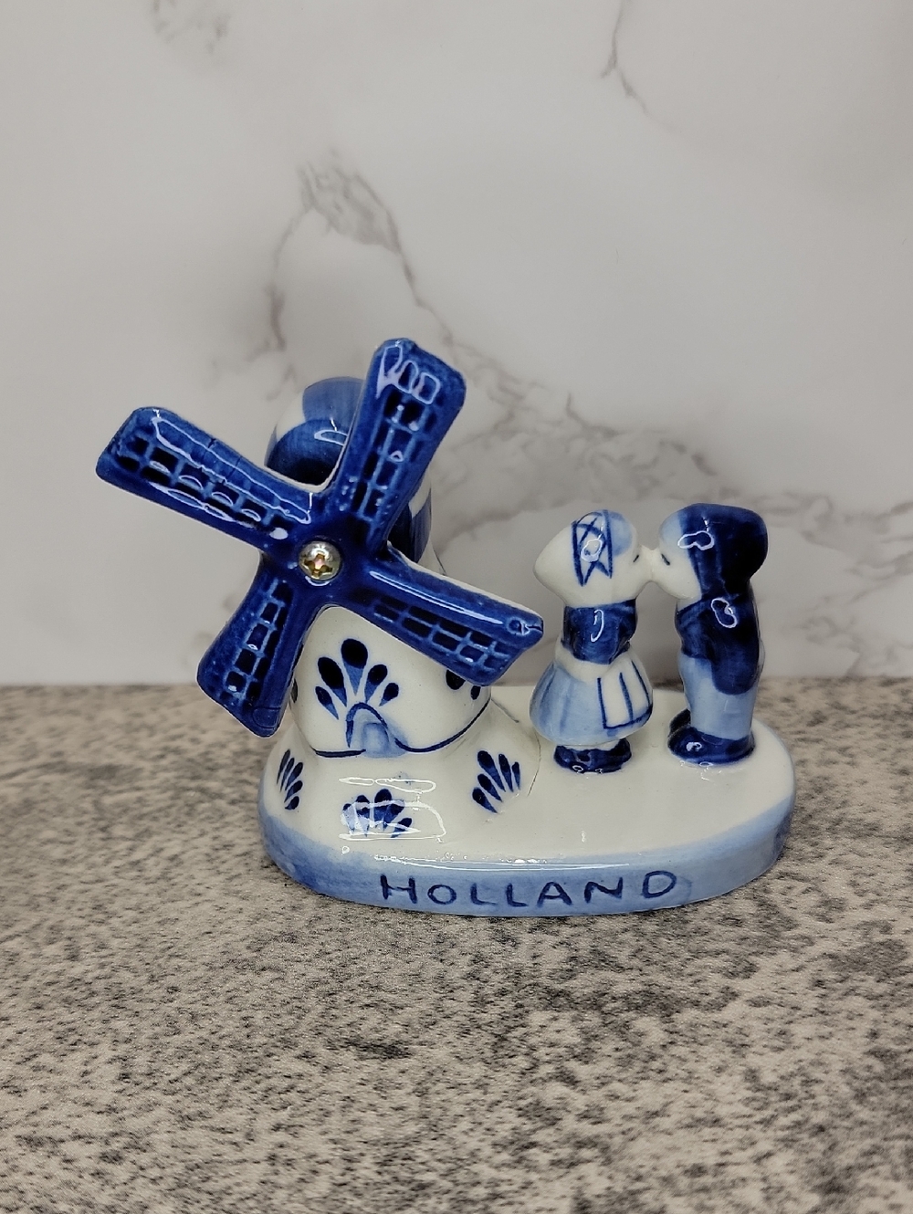 Vintage Delft Blue Holland Kissing Couple Figurine with Spinning Windmill